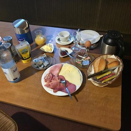 Landgasthof Schaenzer Voerde エクステリア 写真