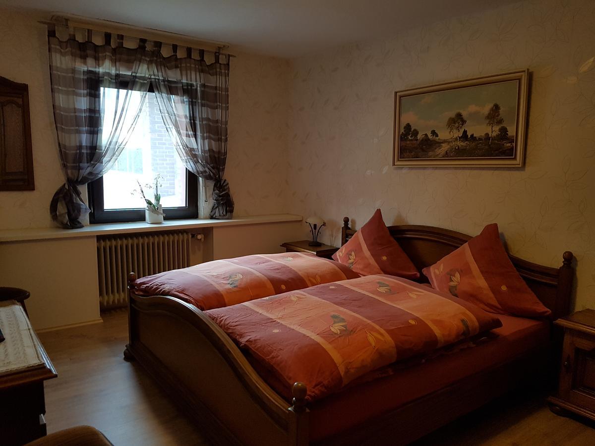 Landgasthof Schaenzer Voerde エクステリア 写真